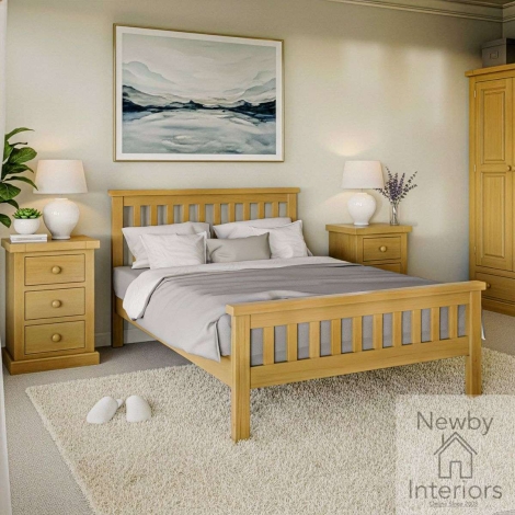 NH-CKP-17 - Chunky Pine Wood 5ft King Size 150cm Bed