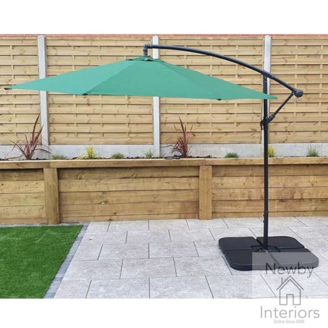 PARA0345 - Signature Weave 3m Round Banana Parasol with Green Polyster Canopy