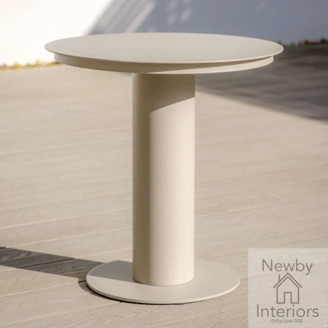 SICI-ST-LAT - Maze Sicily Aluminium Round Pedestal Side Table Latte