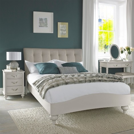 Montreux Soft Grey Uph Bedstead Vertical Stitch Pebble Grey Fabric (King 150cm)