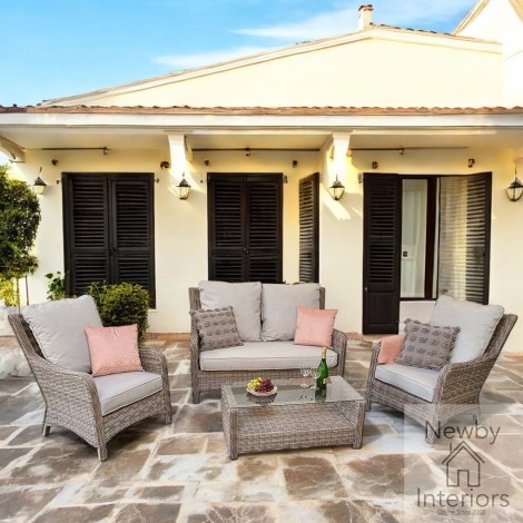Alexandra Outdoor Grey Rattan 2 seater Suite with Coffee Table