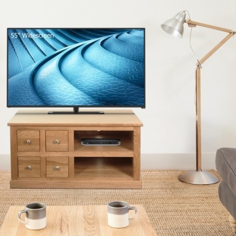 Baumhaus - Mobel Oak - 4 Drawer TV cabinet COR09A