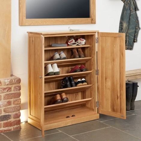Mobel Oak Large Shoe Cupboard COR20D