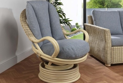 Desser - Dijon - Natural Wash - Cane Deluxe Swivel Chair