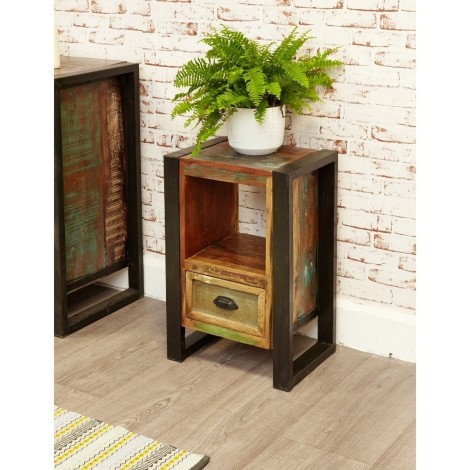 Baumhaus - Urban Chic - Reclaimed Wood - Lamp Table / Bedside Cabinet - IRF10A