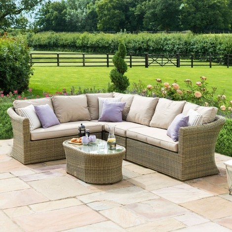 Winchester Large Corner Group with Chair