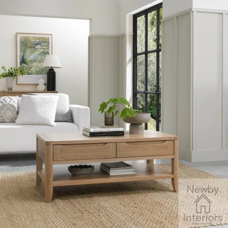 Chester Oak Coffee Table (2801-05)