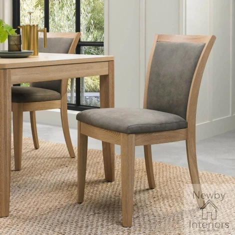Chester Oak Upholstered Chair - Mocha Fabric (Pair) (2801-09U-MOC)