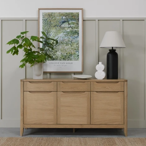 Chester Oak Wide Sideboard (2801-15)