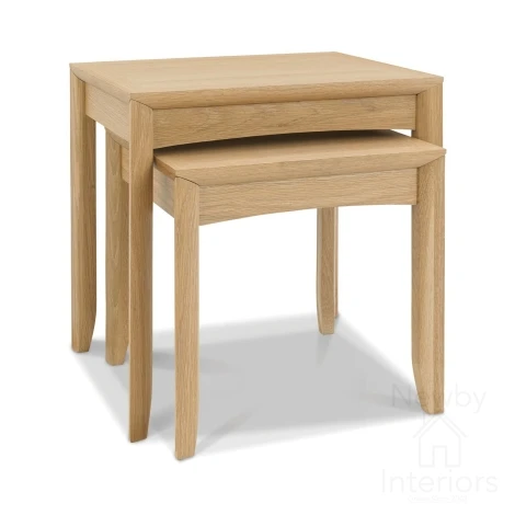 Bergen Oak Nest Of 2 Tables