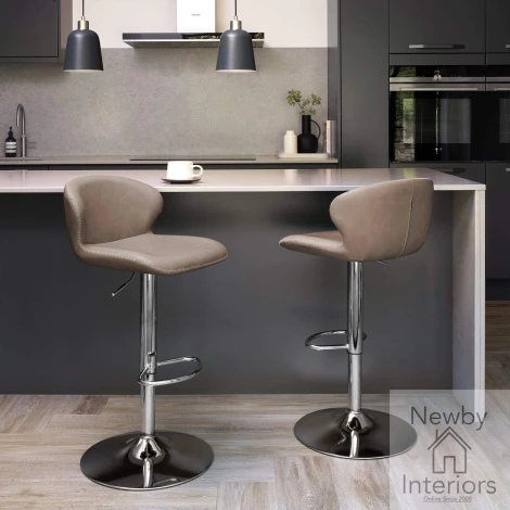 H2045-09-STV-S - Rosso Stone Vintage Faux Leather Gas Lift Swivel Barstool with Chrome Base (Single)